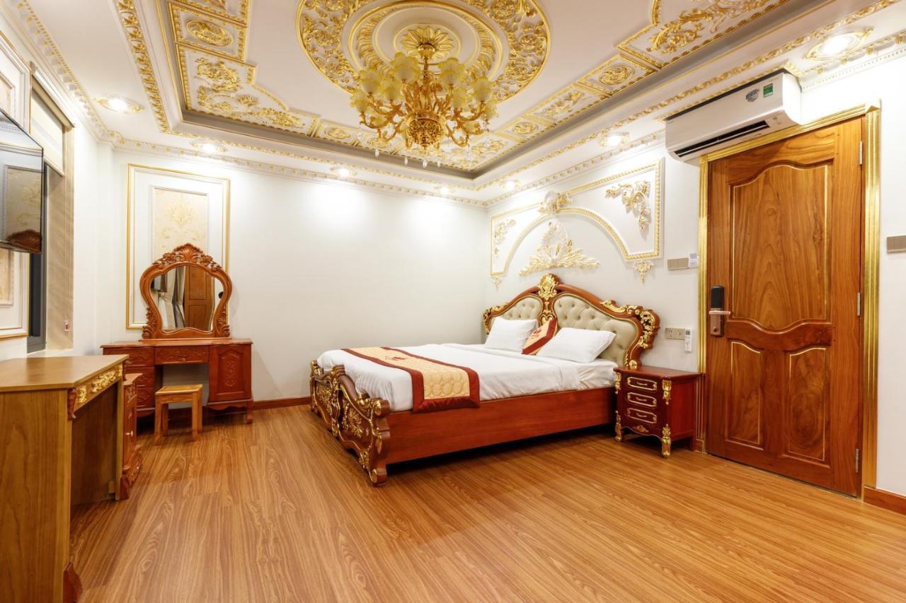 Tri Tam Hotel - Khach San Tri Tam Ben Luc Eksteriør billede