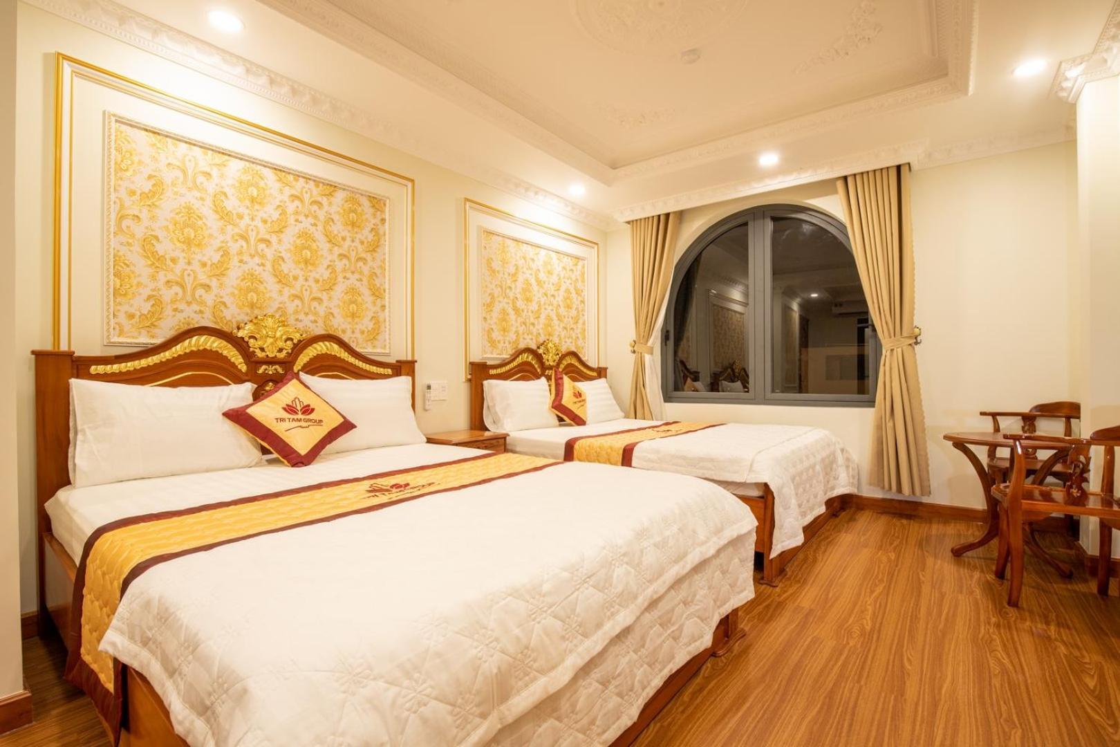 Tri Tam Hotel - Khach San Tri Tam Ben Luc Eksteriør billede